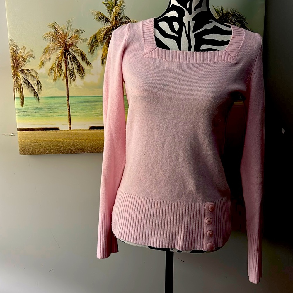 Ricki’s square neck sweater